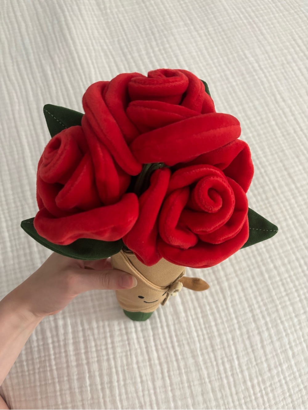 Jellycat Amusables Rose Bouquet - Picture 4 of 5